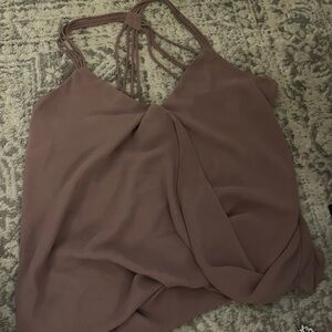 Light blouse with cute back details